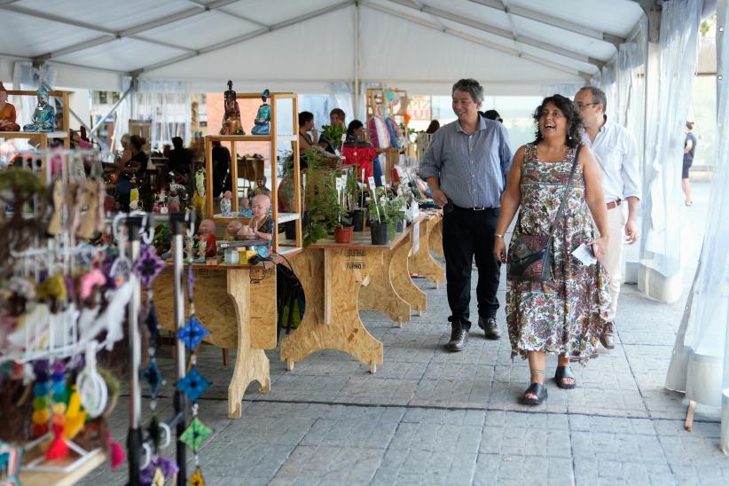 Feria Mypes en la explanada de la Intendencia de Montevideo , 13 de marzo de 2023