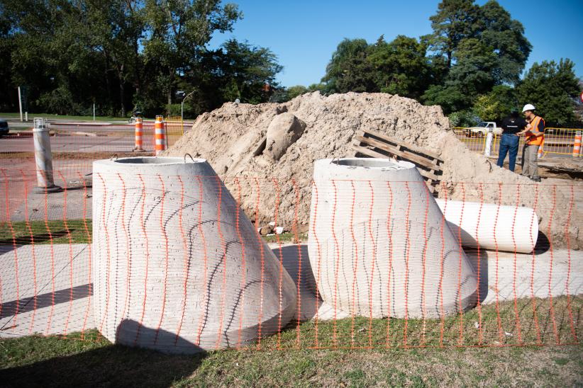 Obras de sustitución del colector perimetral al lago del Parque Rivera