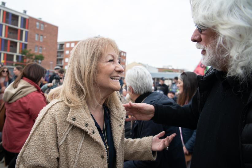 Inauguración de escultura en homenaje a Pepe D'Elía en el marco de la conmemoración de su natalicio