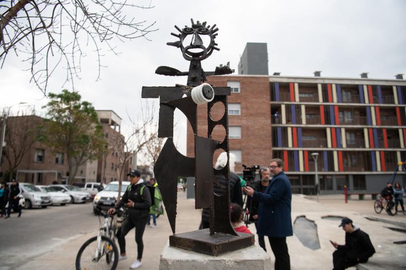 Inauguración de escultura en homenaje a Pepe D'Elía en el marco de la conmemoración de su natalicio