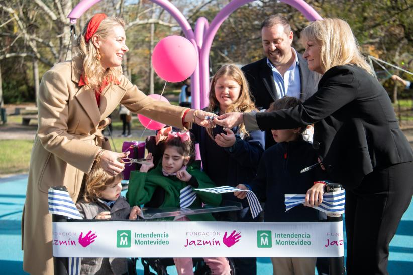 Inauguración de juegos accesibles en el Jardín Botánico