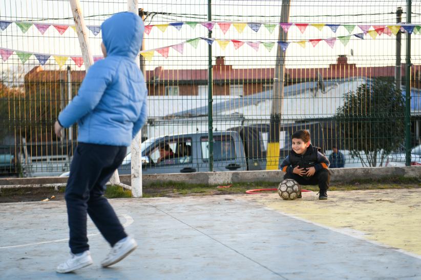 Inauguración de plaza ubicada en el barrio 40 Semanas 