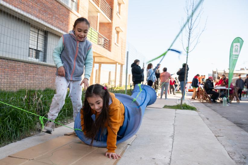 Peatonal barrial en al calle Ing. Enrique Chiancone, entre Veracierto e Hipólito Yrigoyen