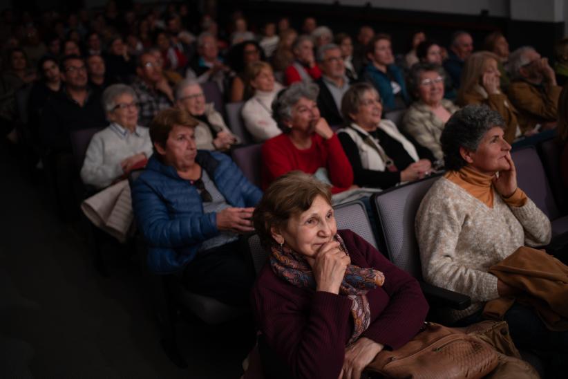 Lectura de Hay barullo en El Resorte de Juceca, en casa de la Cultura de Mercedes