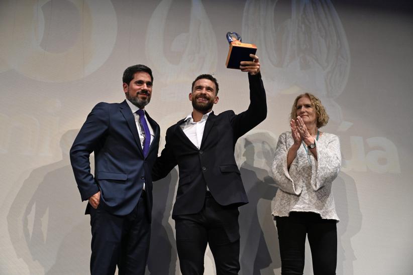 Entrega de los premios Charrúa en el Auditorio Nelly Goitiño