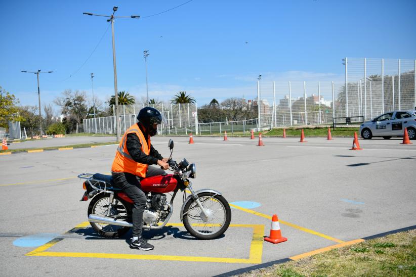 Talleres CEVI por semana de la seguridad vial