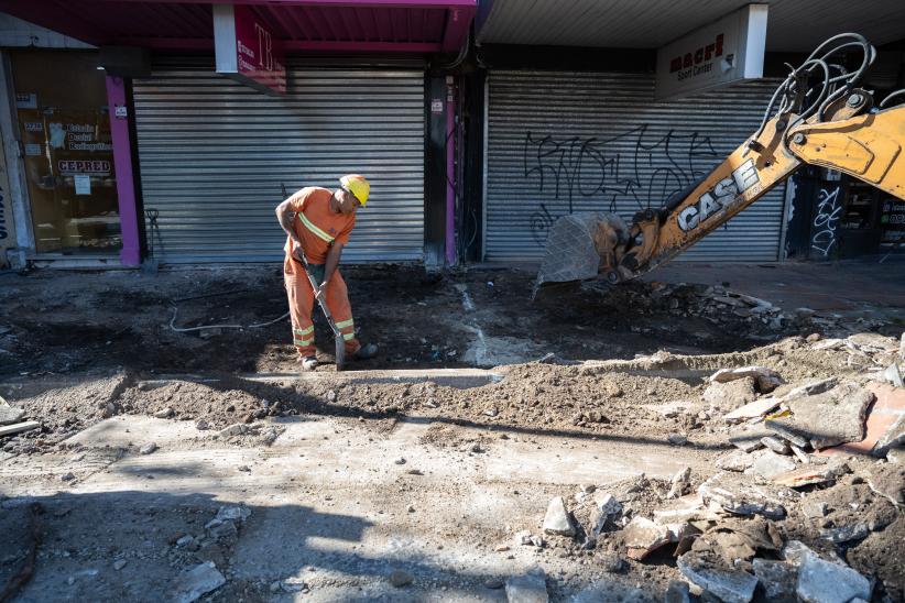 Finalización del primer tramo de la obra en veredas de Avda.8 de Octubre