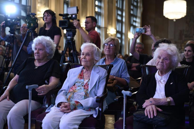 Declaración de Ciudadanas Ilustres a Magdalena Broquetas, Virginia Martínez y Elena Zaffaroni