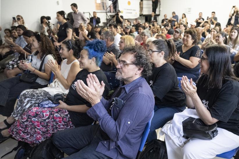 Entrega de predio en custodia en calle Florida y San José a FUCVAM