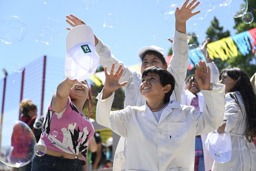 Festejos por el 10° aniversario de la plaza Casavalle