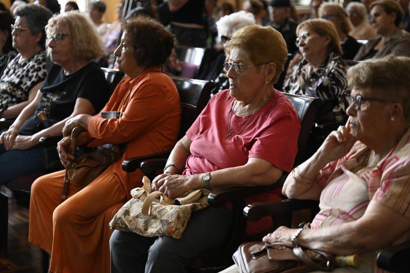 Entrega de premios del concurso de cuentos para Personas Mayores