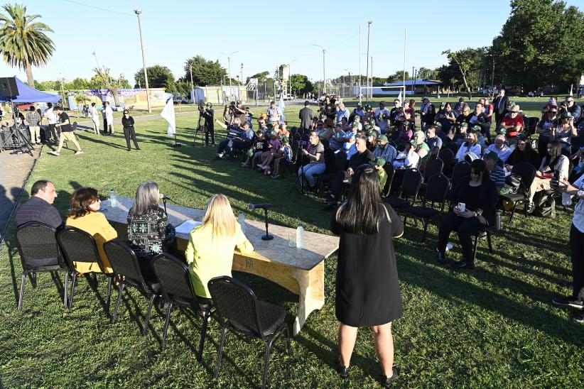 Presentación de proyecto de saneamiento y drenaje pluvial en el barrio Bola de Nieve