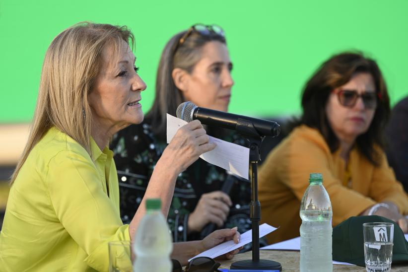 Presentación de proyecto de saneamiento y drenaje pluvial en el barrio Bola de Nieve