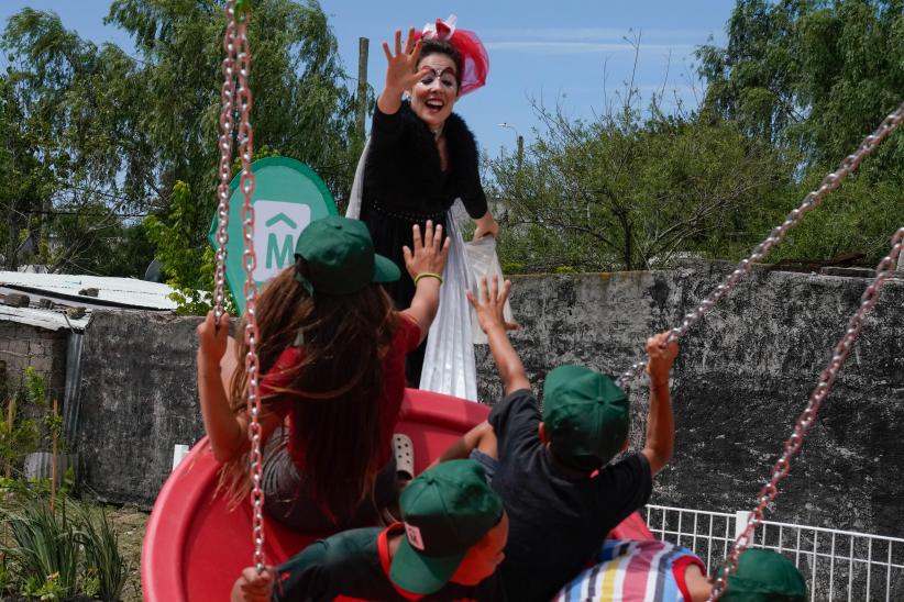 Inauguración de espacio público en el barrio Los milagros