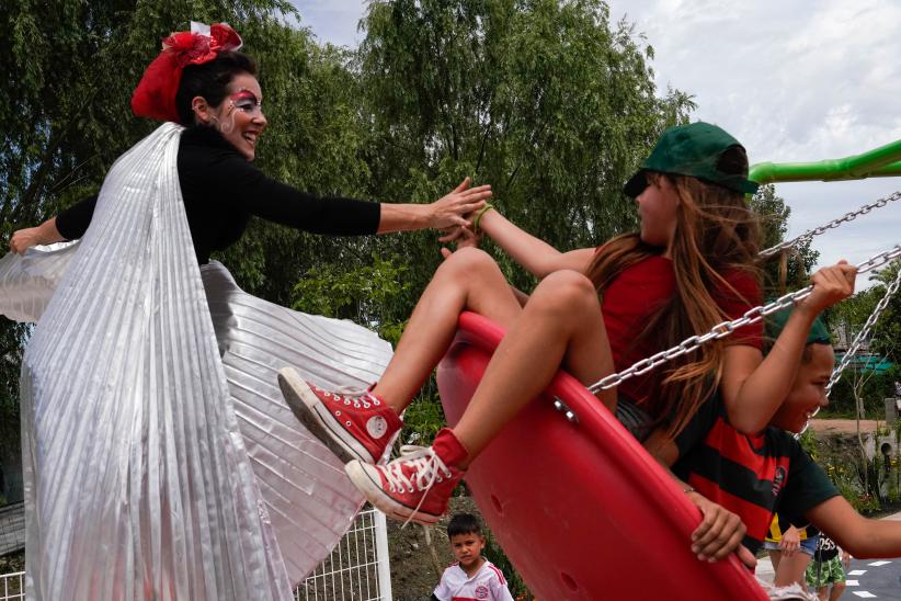 Inauguración de espacio público en el barrio Los milagros