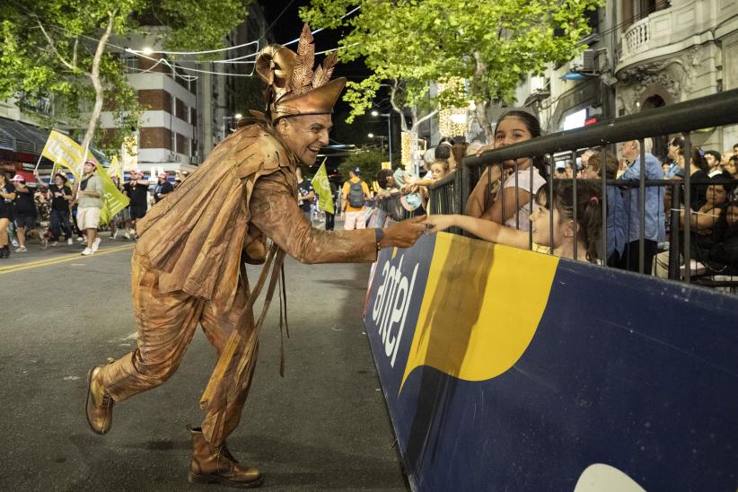 Desfile inaugural del Carnaval 2024