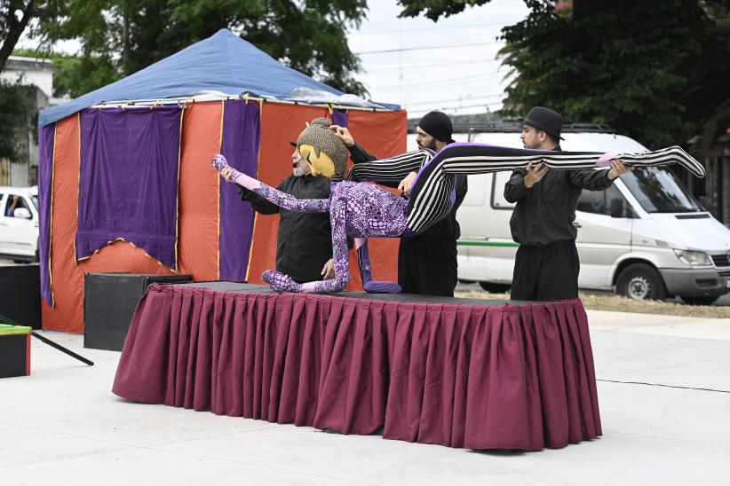 Inauguración de plaza Recreo en el entorno del Espacio Modelo