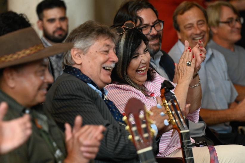 Mauricio Zunino y María Inés Obaldía ,en el lanzamiento de la Semana Criolla en la Rural del Prado 