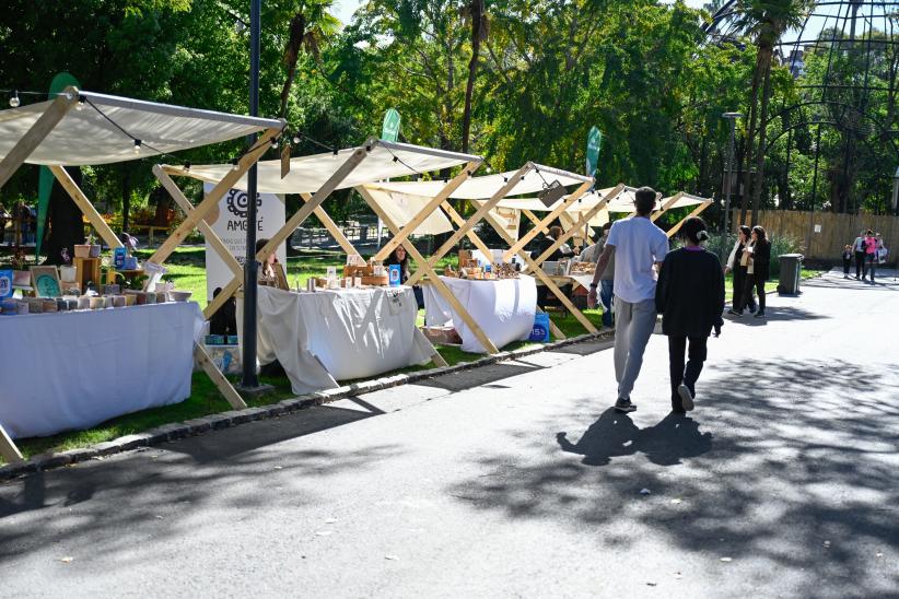 Autoridades de la intendencia visitan la Bioferia Montevideo 2024   