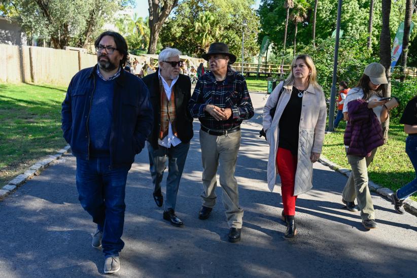 Autoridades de la intendencia visitan la Bioferia Montevideo 2024   