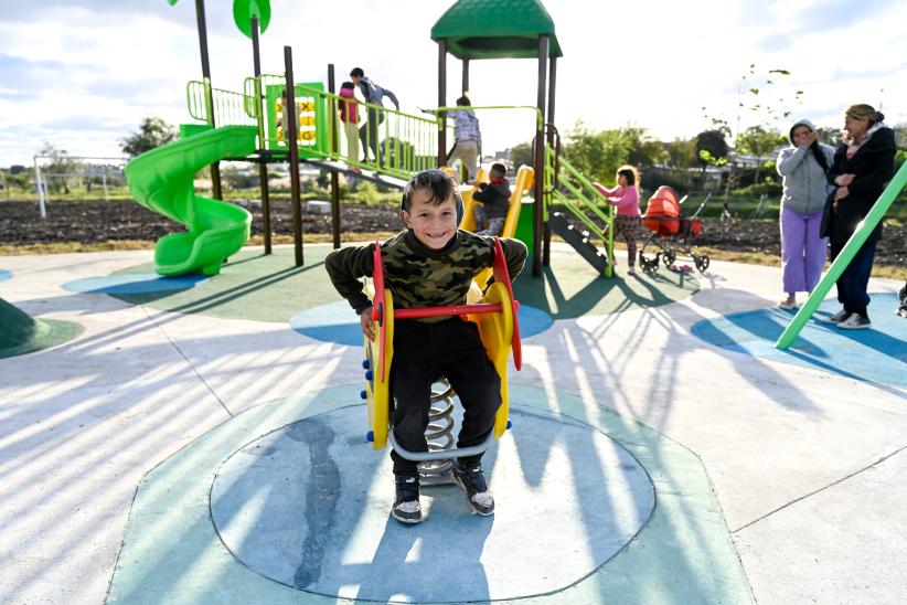 Inauguración de plaza Cañada Iyuí