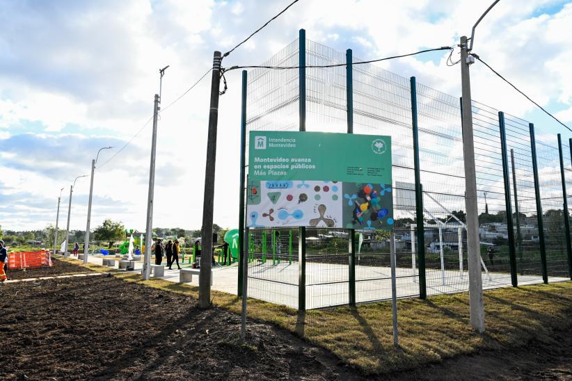 Inauguración de plaza Cañada Iyuí