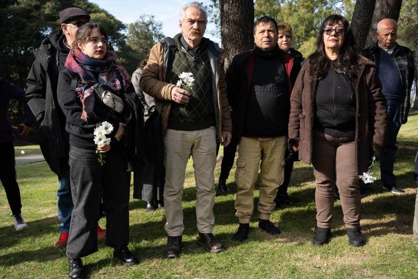 Homenaje a los detenidos desaparecidos de la dictadura cívico-militar