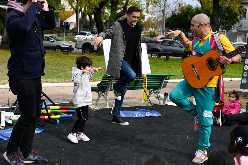 Inauguración de obras del Presupuesto Participativo en la plaza República del Salvador  