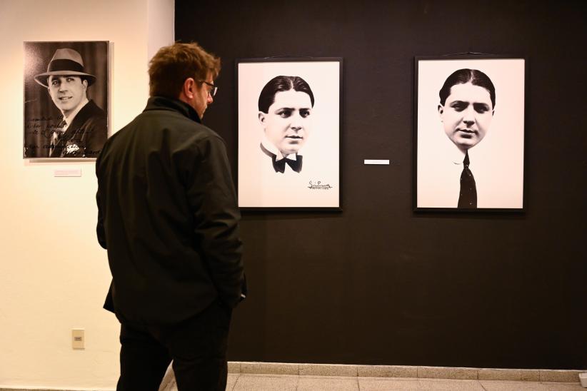  Inauguración de exposición fotográfica José María Silva, el inmigrante que nos legó a Gardel    