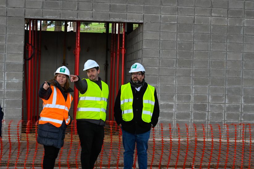 Autoridades de la Intendencia de Montevideo participan de recorrida por obra en Balcón del Cerro