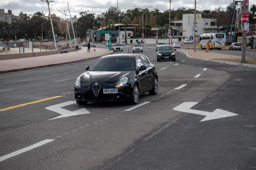 Nuevo semáforo en Rambla Pte. Wilson y Avda. Julio María Sosa