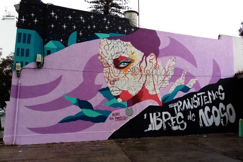 Mural «Transitemos libres de acoso» en Municipio CH