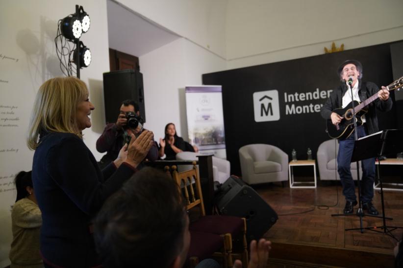 Conversatorio en el Cabildo 50 años del Golpe y la huelga general