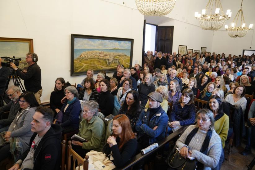 Conversatorio en el Cabildo 50 años del Golpe y la huelga general