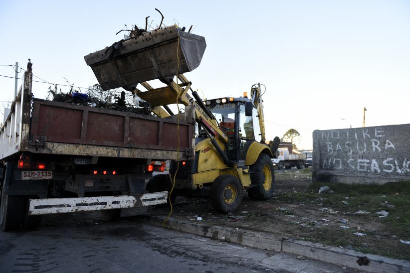 Operativo especial de limpieza en barrios Cuarenta Semanas, San Antonio y Lavalleja