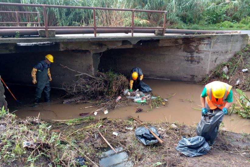 Cuadrillas de trabajo en zonas afectadas por temporal 