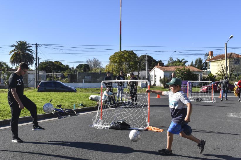 Peatonal barrial en barrio Jardines del Hipódromo