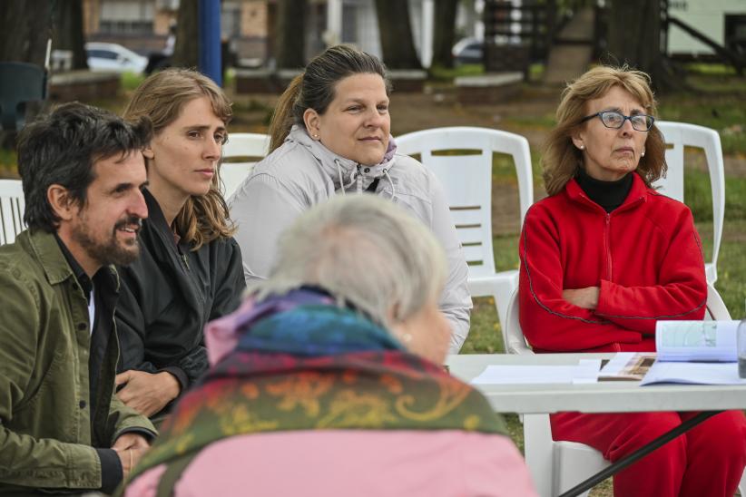 Presentación de proyecto de intervención en la plaza John Lennon