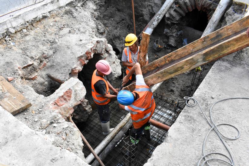 Obras de Saneamiento en Red Arteaga La Paz y Minas