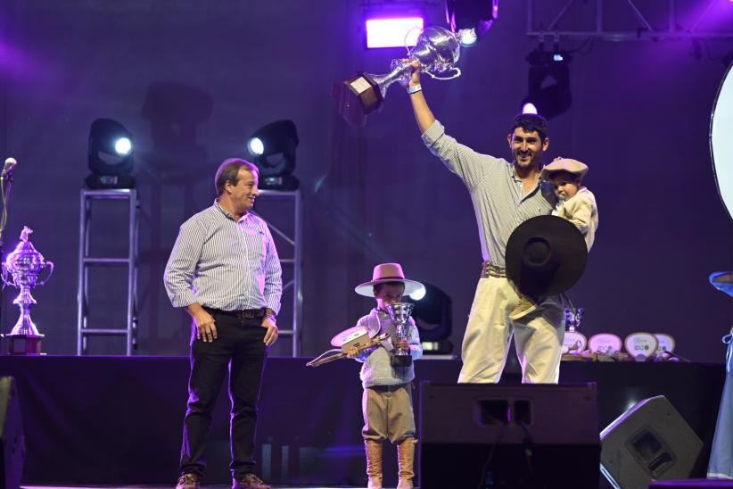 Ceremonia de entrega de premios de la Semana Criolla del Prado 2024