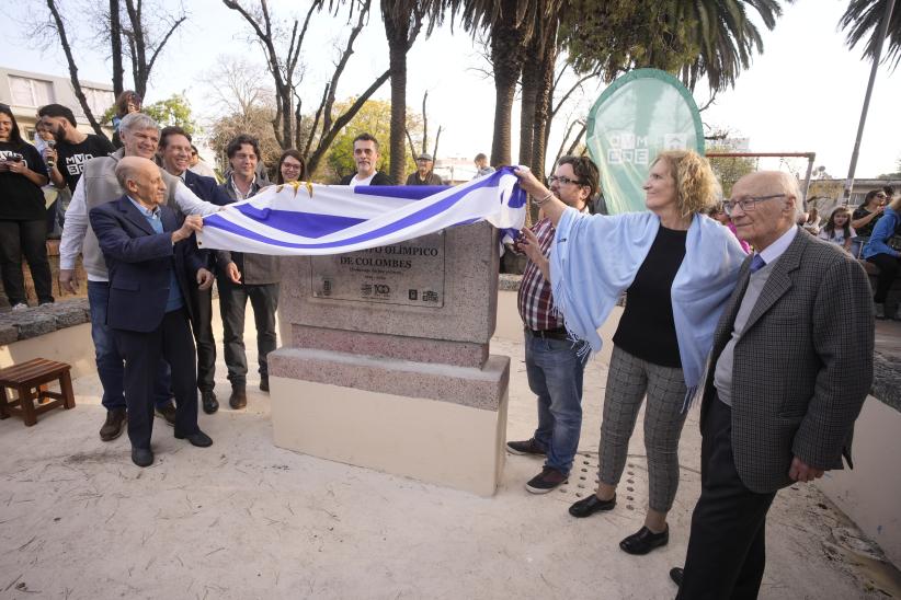 Festejos por los 100 años del triunfo olímpico en Colombes