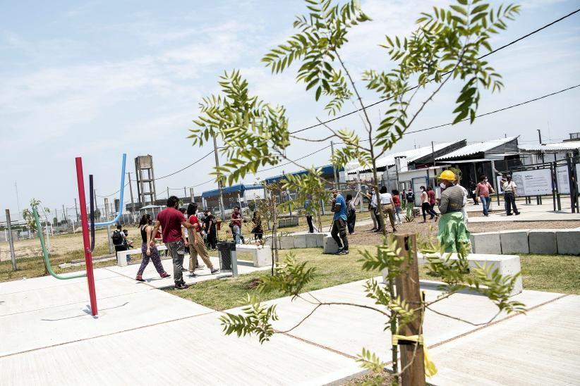 Inauguración de plaza en la Unidad n°4 de Santiago Vazquez