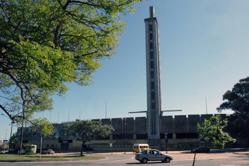 Torre de los Homenajes. Estadio Centenario.