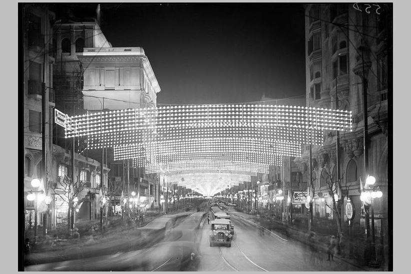 Iluminación de carnaval en 1930