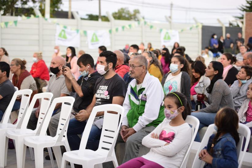  Inauguración de obra del presupuesto participativo “Ponete cómodo Punta de Rieles”