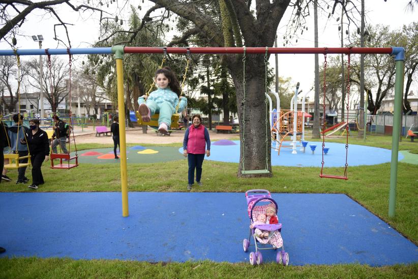 Inauguración de obras en Plaza de deportes Nº 6 «25 de Mayo» 