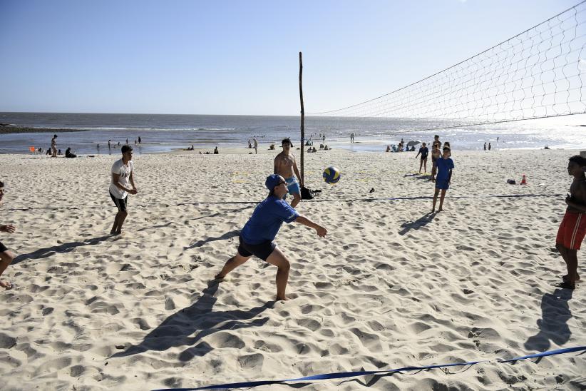 Actividades deportivas en la playa Pajas Blancas