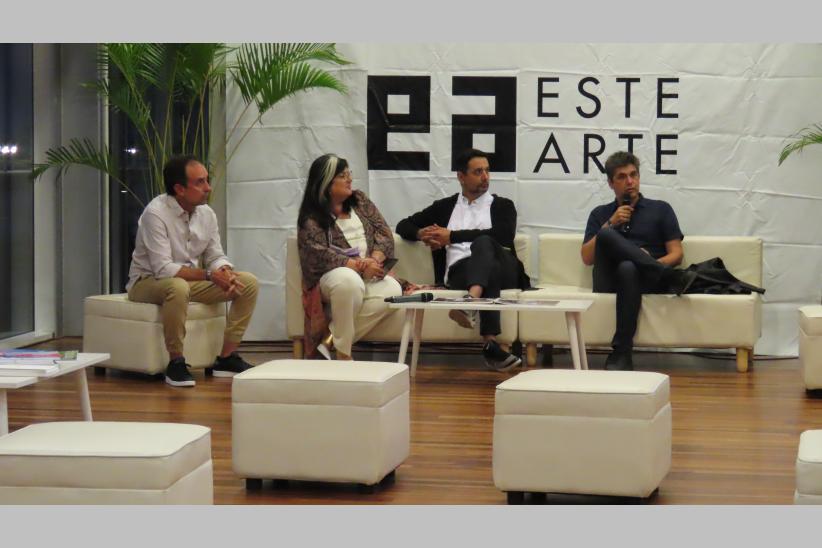 Charla sobre Montevideo Arte en Punta del Este