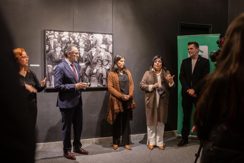 Inauguración de exposición,  Gardel, socio de honor del Barça