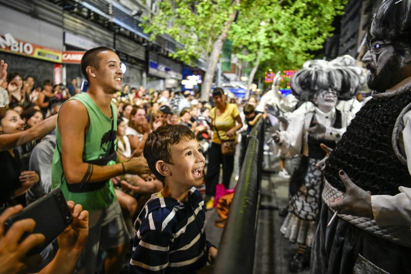 Desfile inaugural del Carnaval